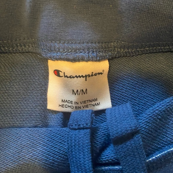 Mens Champion Shorts (M) - Picture 3 of 3